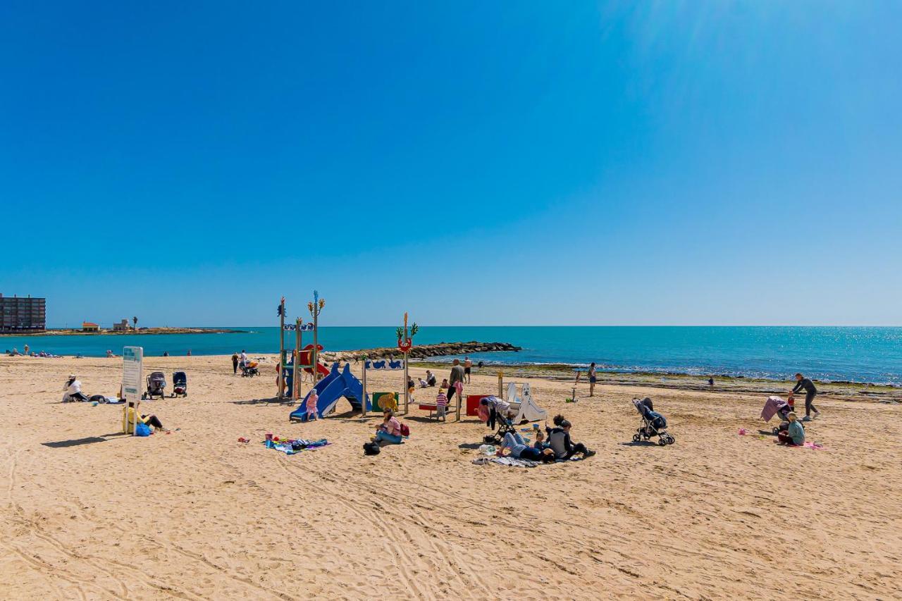 Apartamento Sunrise Orbiplaya Torrevieja Eksteriør billede