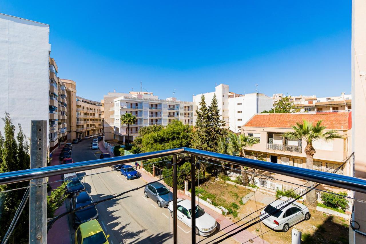 Apartamento Sunrise Orbiplaya Torrevieja Eksteriør billede